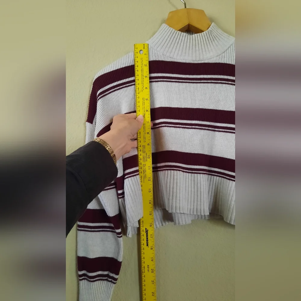 Vtg Arizona 70s Style Retro Cropped Striped Sweater Mockneck Y2k